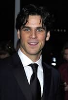 Eddie Cahill