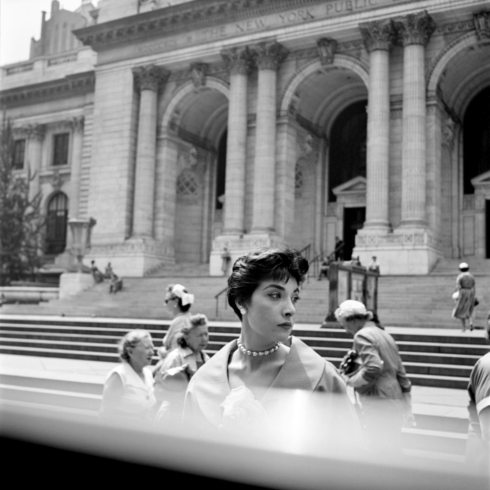 Finding Vivian Maier (2013)