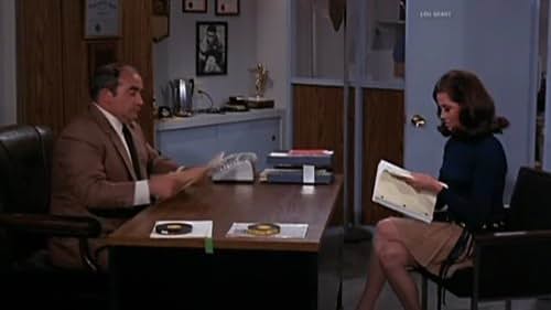 Edward Asner and Mary Tyler Moore in The Mary Tyler Moore Show (1970)