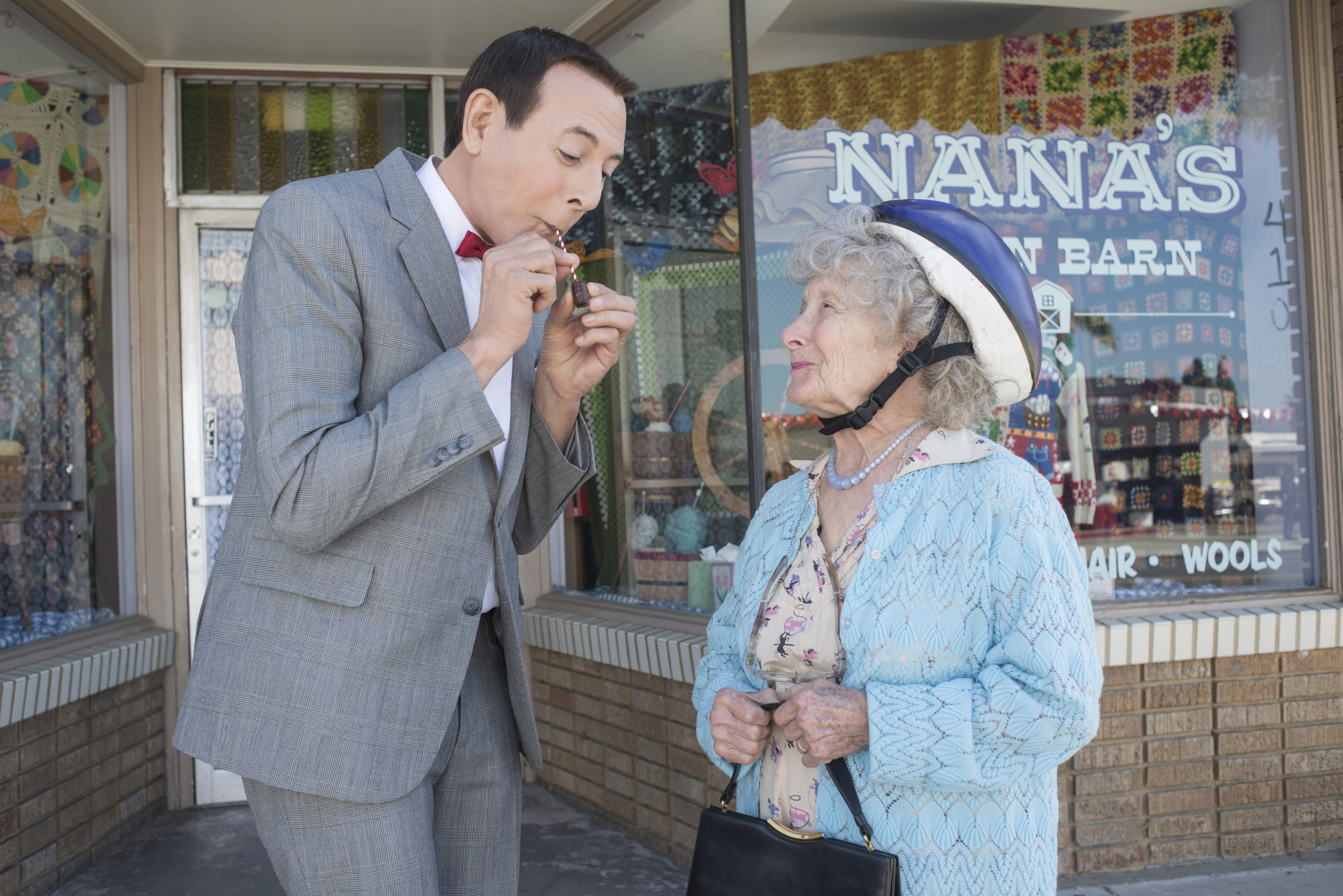 Paul Reubens and Linda Porter in Pee-wee's Big Holiday (2016)