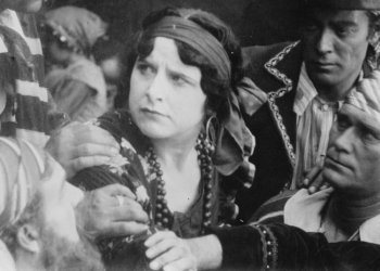 Geraldine Farrar in Carmen (1915)