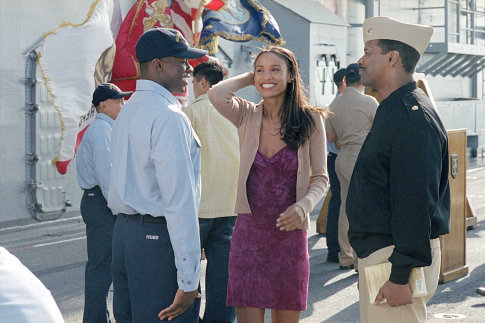 Denzel Washington, Joy Bryant, and Derek Luke in Antwone Fisher (2002)