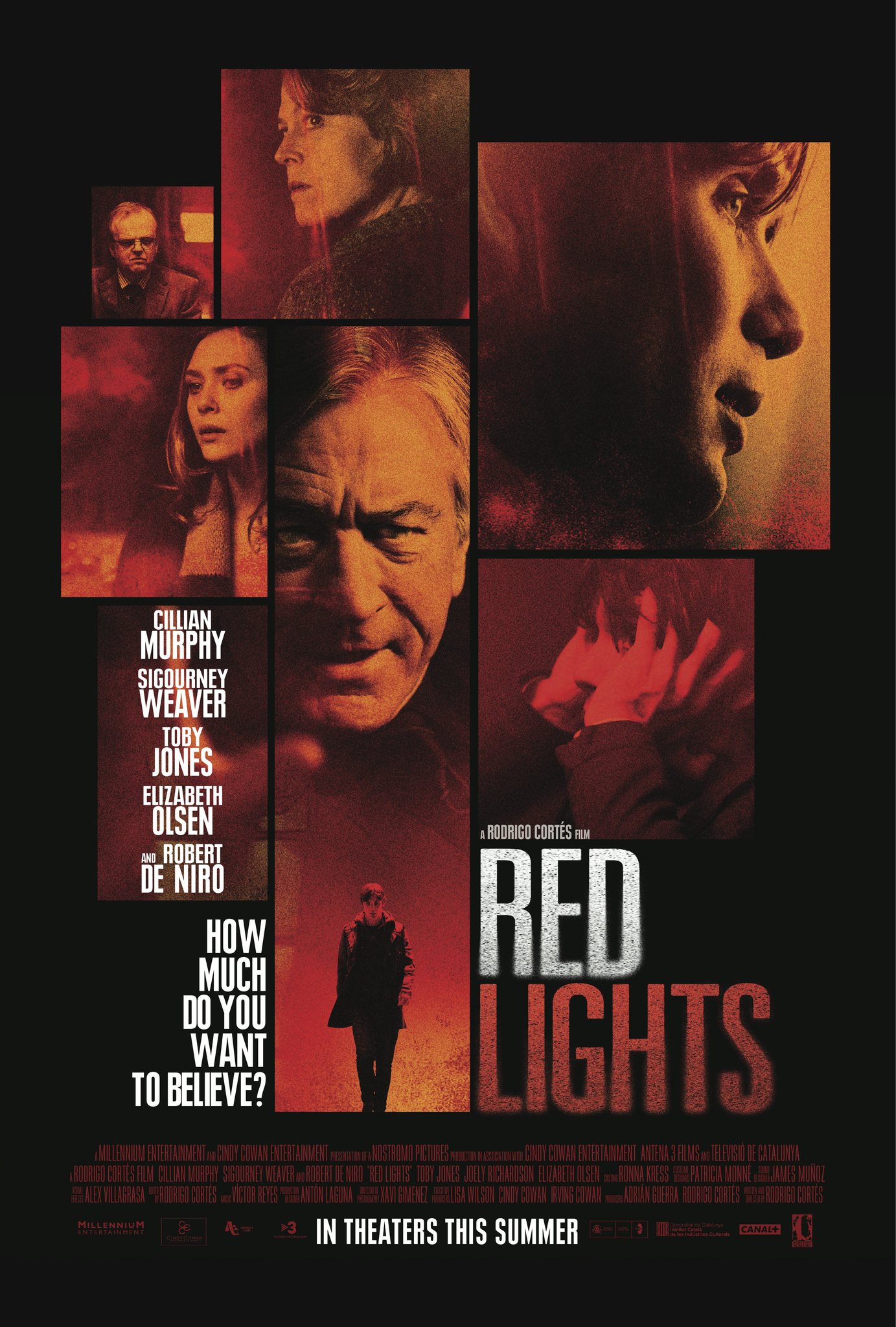 Robert De Niro, Sigourney Weaver, Joely Richardson, Toby Jones, Cillian Murphy, Elizabeth Olsen, Leonardo Sbaraglia, Craig Roberts, Burn Gorman, and Eloise Webb in Red Lights (2012)