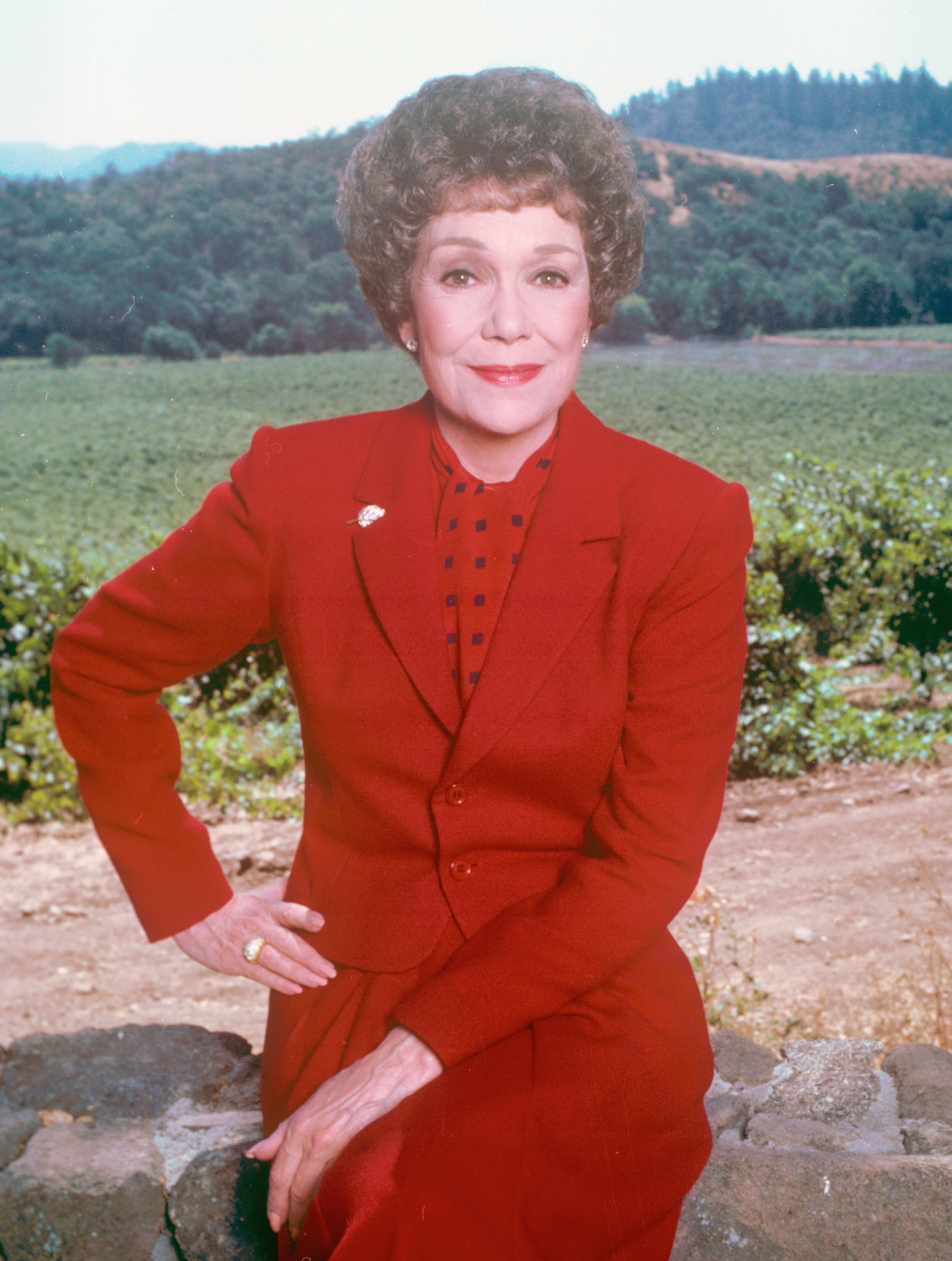 Jane Wyman in Falcon Crest (1981)