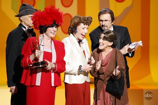 Lily Tomlin, Ruth Buzzi, Gary Owens, Alan Sues, and Jo Anne Worley at an event for The 60th Primetime Emmy Awards (2008)