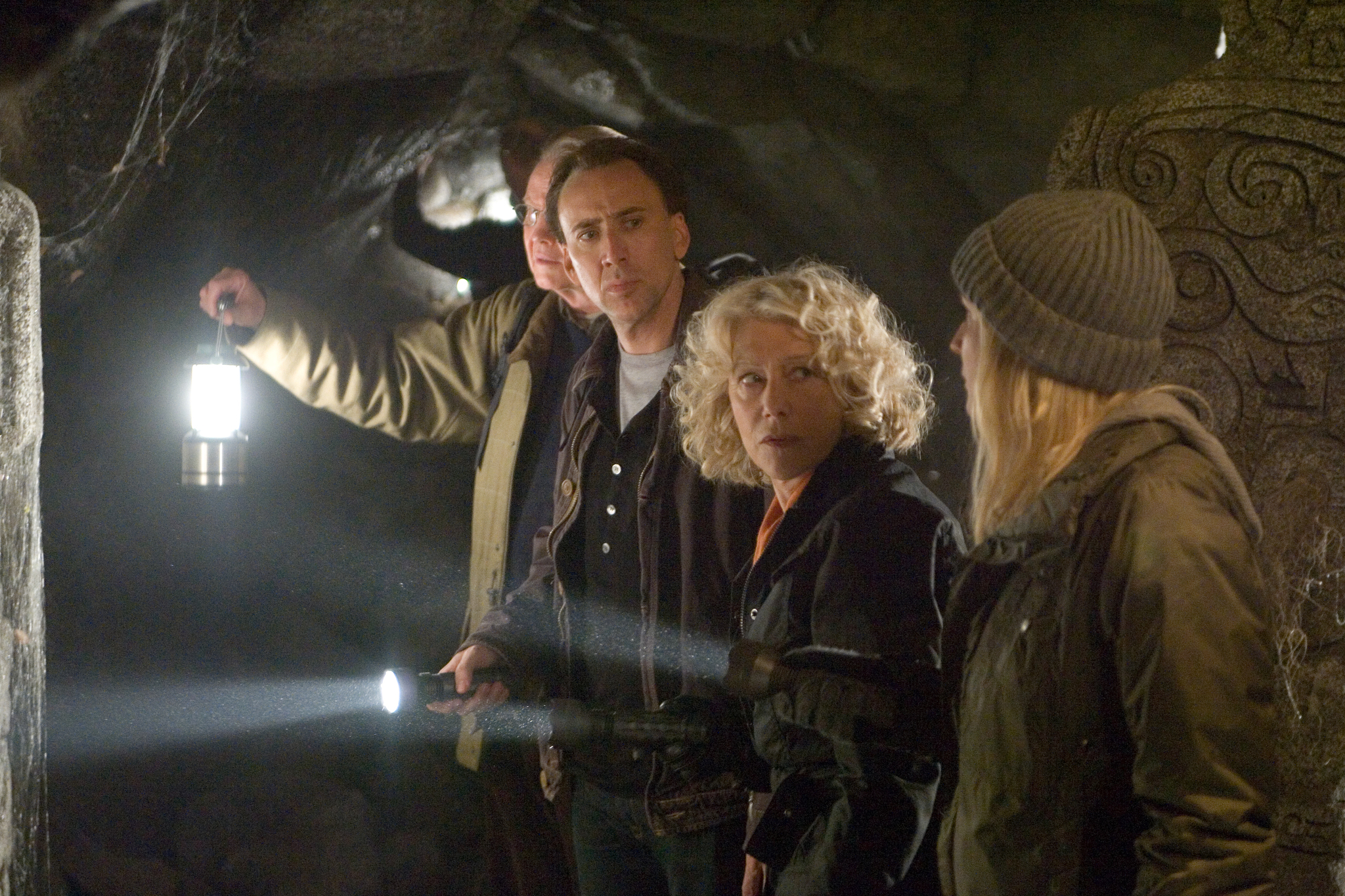 Nicolas Cage, Helen Mirren, Jon Voight, Justin Bartha, and Diane Kruger in National Treasure: Book of Secrets (2007)