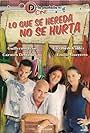 Marta Aura, Carmen Delgado, and Guillermo Iván in Lo que se hereda no se hurta (2007)