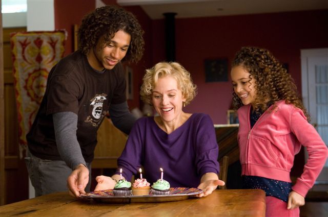 Penelope Ann Miller, Corbin Bleu, and Madison Pettis in Free Style (2008)