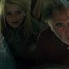 Judd Hirsch, Joey King, and Mckenna Grace in Independence Day: Resurgence (2016)