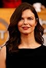 Jeanne Tripplehorn