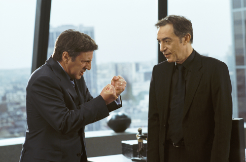 Daniel Auteuil and Richard Berry in The Valet (2006)