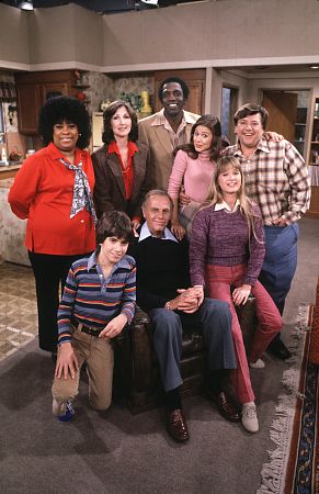 "Hello Larry" Kim Richards, McLean Stevenson, Meadowlark Lemon and the rest of the Cast, c. 1979 NBC.