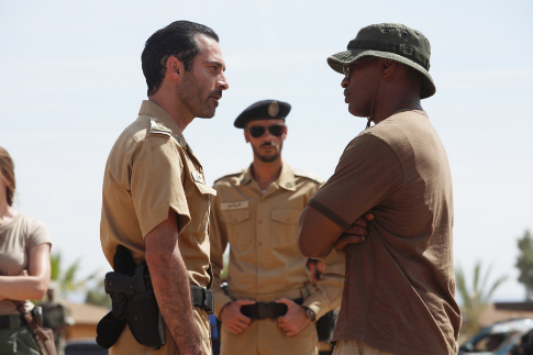 Jamie Foxx, Ashraf Barhom, and Ali Suliman in The Kingdom (2007)