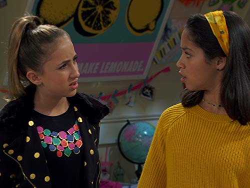 Ava Kolker and Ruth Righi in Night Not At The Museum (2020)