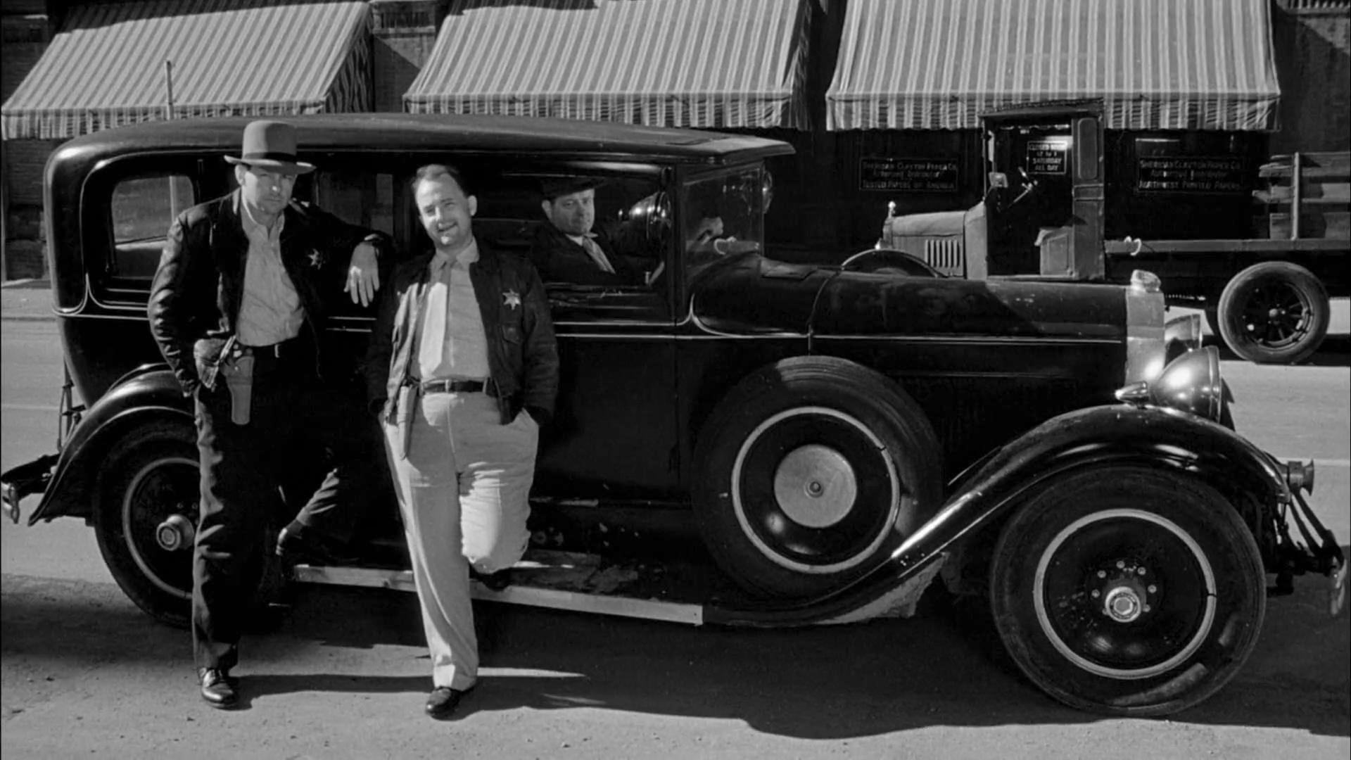 Hugh Gillin, John Hillerman, and Floyd Mahaney in Paper Moon (1973)