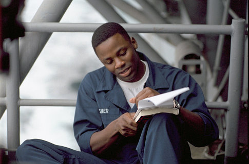 Derek Luke in Antwone Fisher (2002)