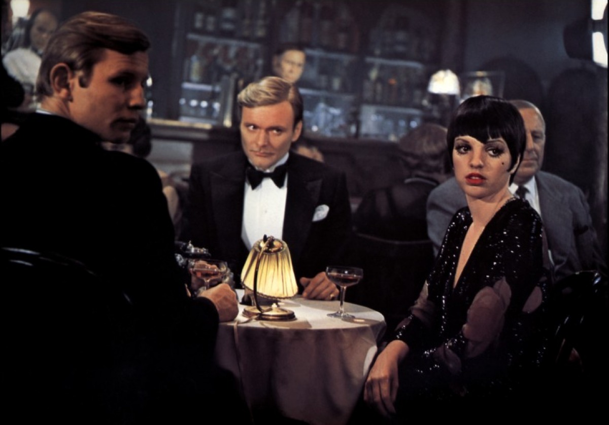 Michael York, Helmut Griem, and Liza Minnelli in Cabaret (1972)