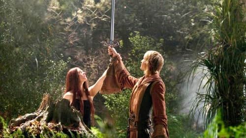 Danielle Cormack and Gabriel Mann in Legend of the Seeker (2008)