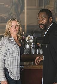 Kim Dickens and Colman Domingo in Fear the Walking Dead (2015)