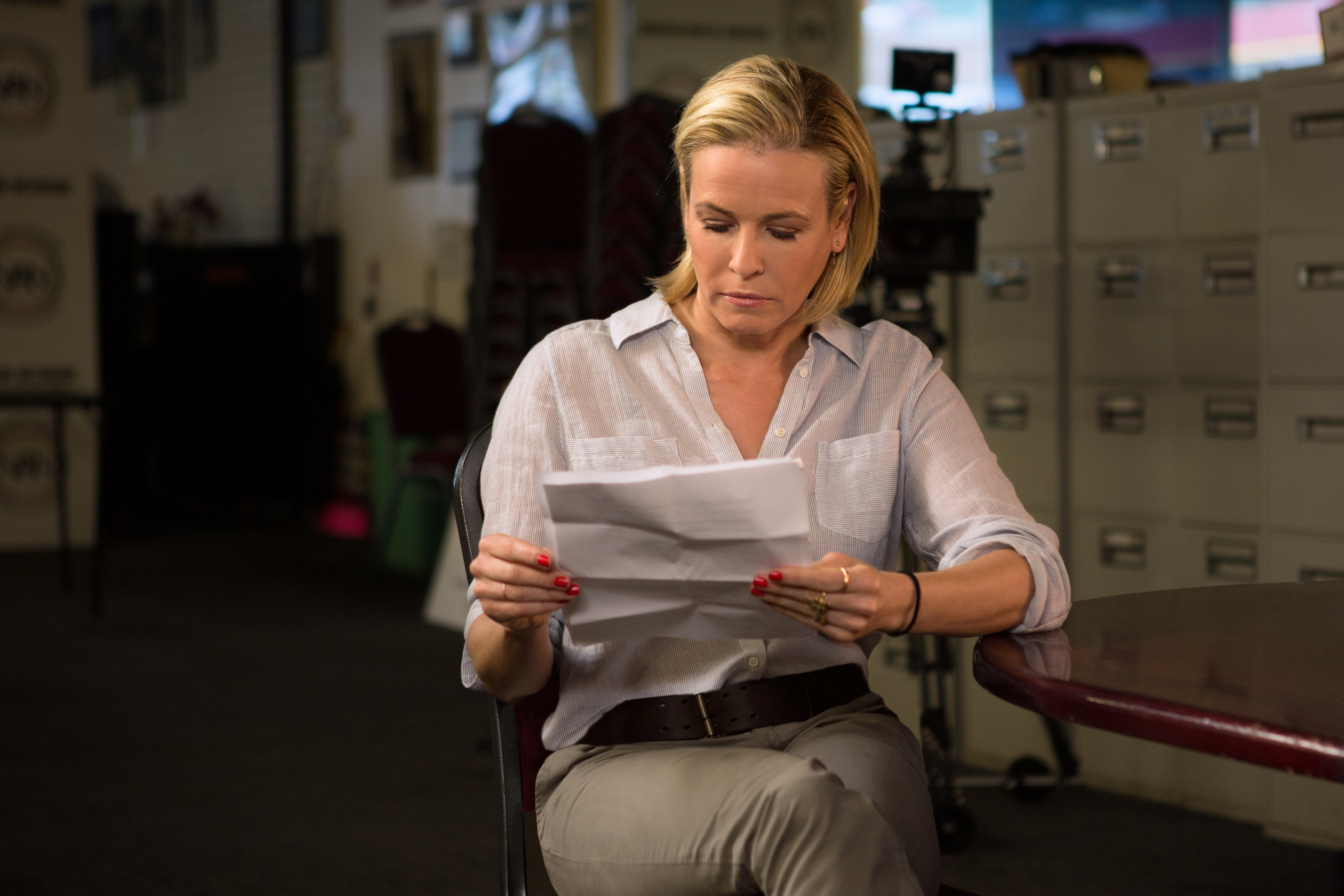 Chelsea Handler in Chelsea Does (2016)