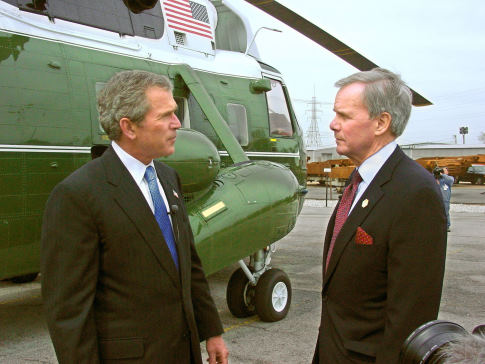 Tom Brokaw and George W. Bush in Dateline NBC (1992)