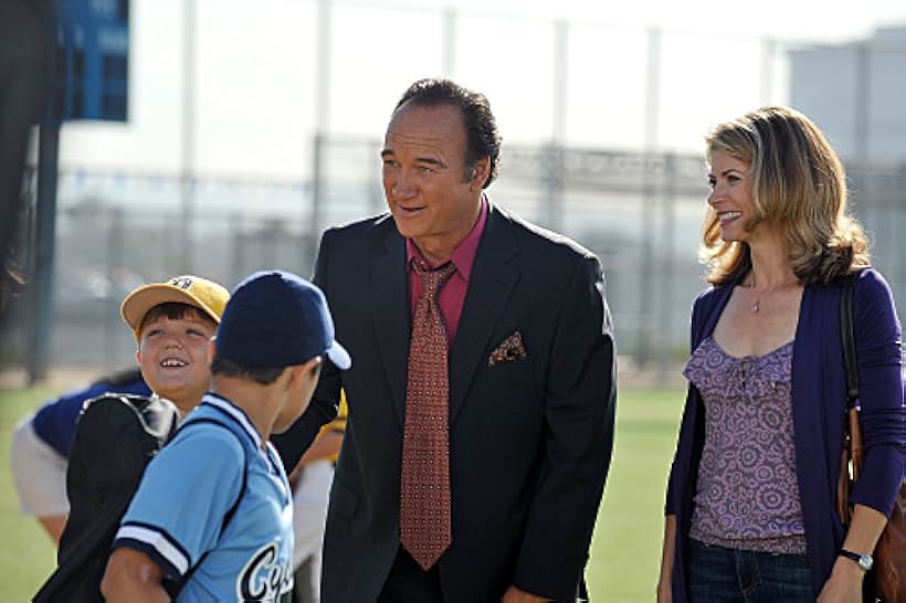 Jim Belushi, Gillian Vigman, and Cole Jensen in The Defenders (2010)