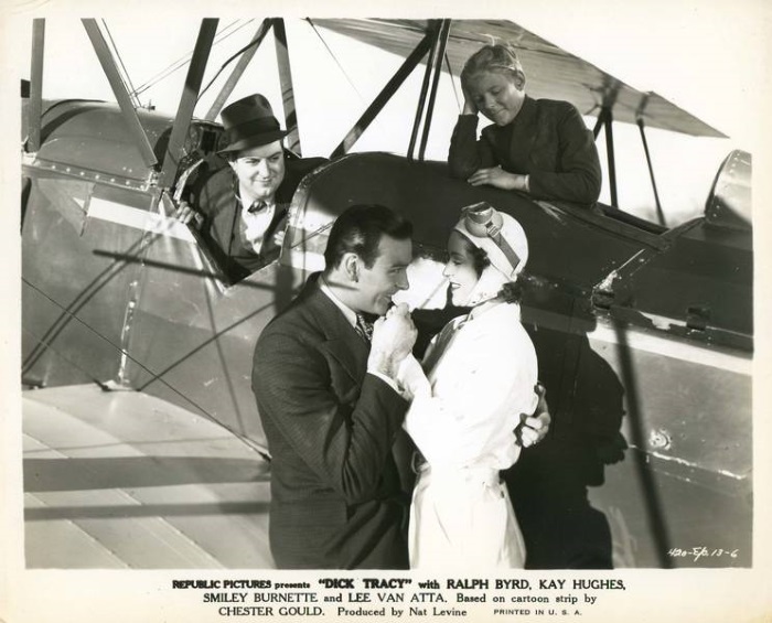 Smiley Burnette, Ralph Byrd, Kay Hughes, and Lee Van Atta in Dick Tracy (1937)