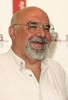 Stuart Gordon at an event for Submundo (2005)