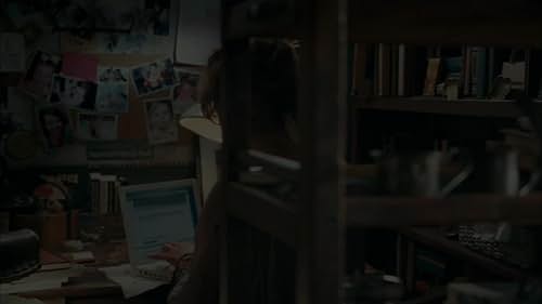 In New York, blogger/parent Eliza Welsh (Thurman) desperately tries to manage two significant events: preparations for her daughter's sixth birthday party and the completion of an essay that might result in a lucrative new job.