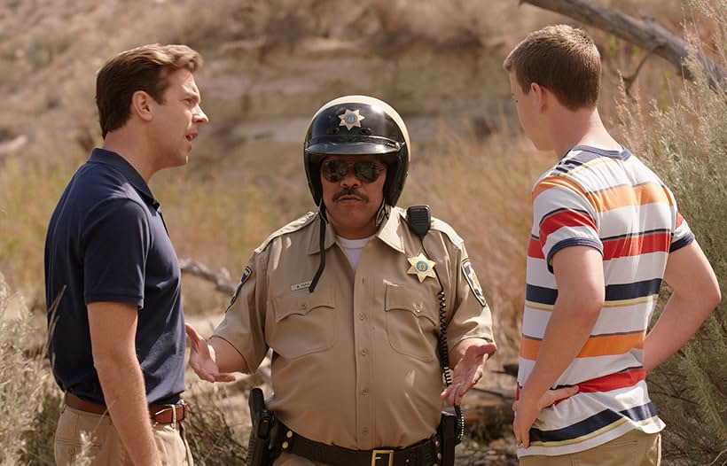 Luis Guzmán, Jason Sudeikis, and Will Poulter in We're the Millers (2013)