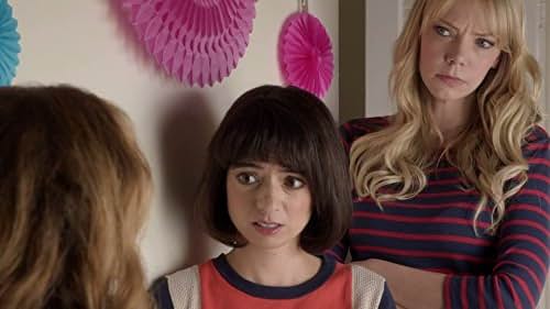 Riki Lindhome and Kate Micucci in Garfunkel and Oates (2014)