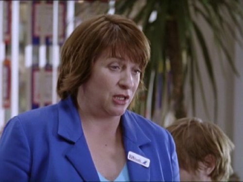 Caroline Quentin in Life Begins (2004)