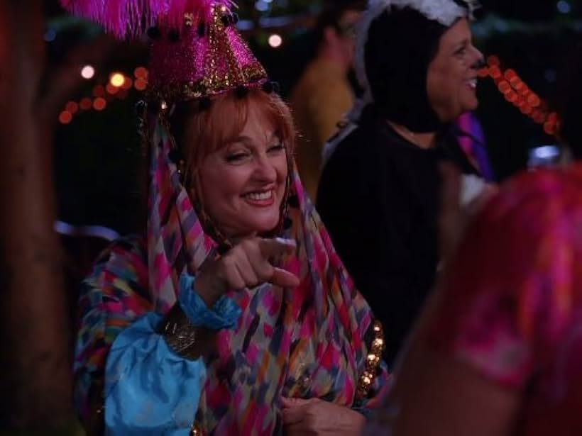 Julie Brown in The Middle (2009)