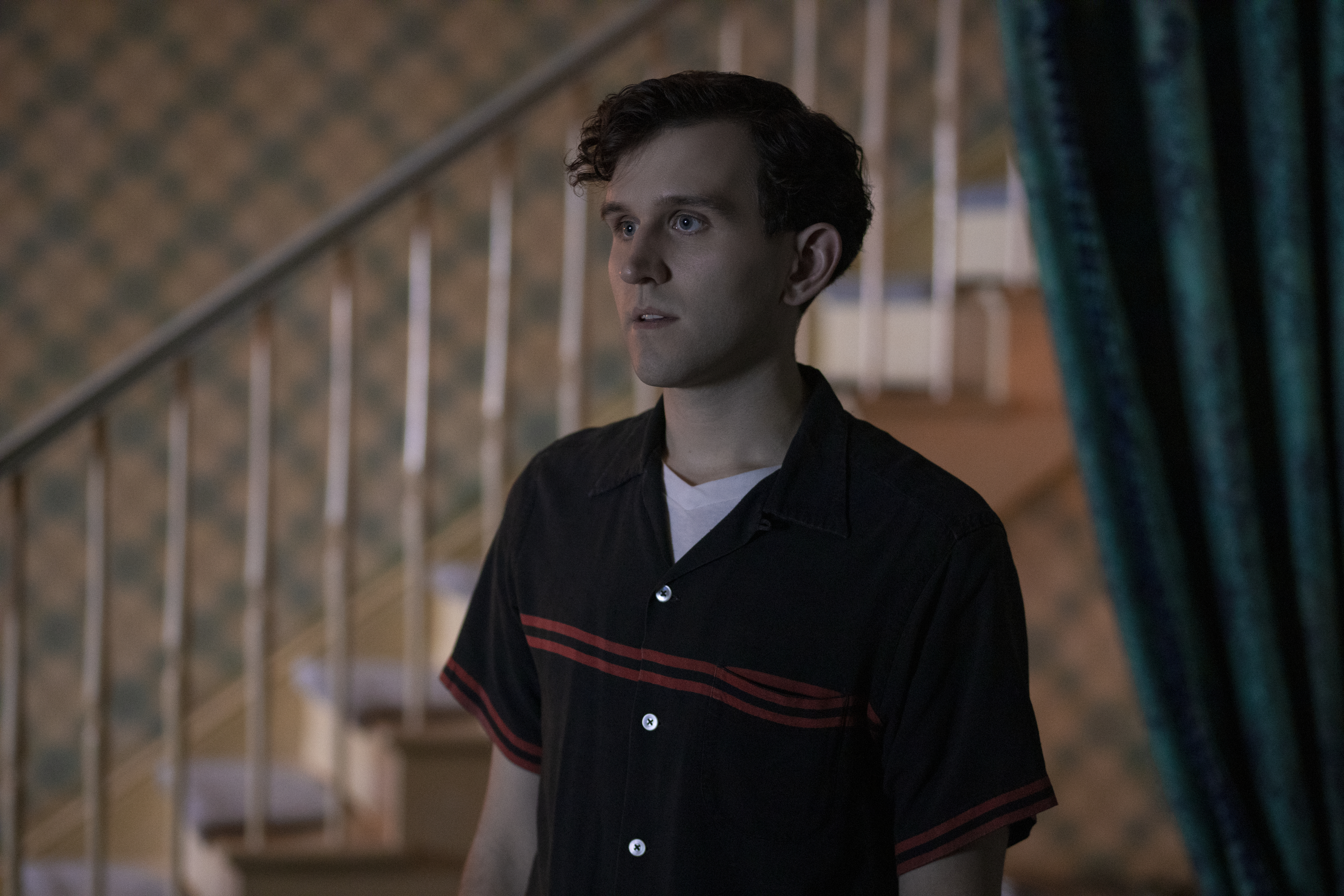 Harry Melling in O Gambito da Rainha (2020)