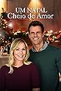 Jennie Garth and Cameron Mathison in Um Natal Cheio de Amor (2021)