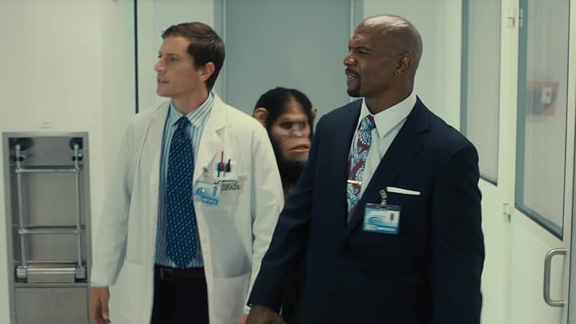 Simon Rex and Terry Crews in Scary Movie 5 (2013)