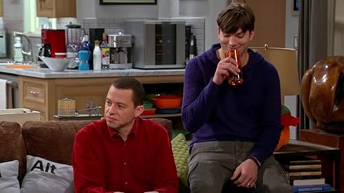 Two And A Half Men: Here I Come, Pants!