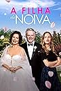 Marcia Gay Harden, Aidan Quinn, and Halston Sage in A Filha da Noiva (2023)