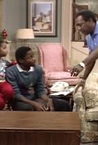 Bill Cosby, Keshia Knight Pulliam, and Malcolm-Jamal Warner in The Cosby Show (1984)