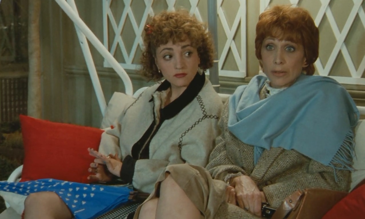 Dominique Blanc and Tanya Lopert in Quelques jours avec moi (1988)