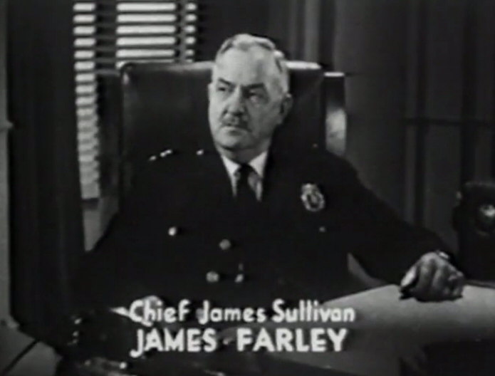 Jim Farley in Midnight Phantom (1935)