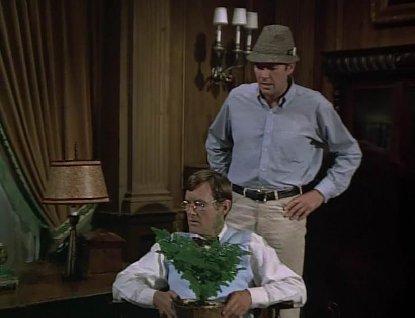 Jim Hutton and Orson Bean in Ellery Queen (1975)