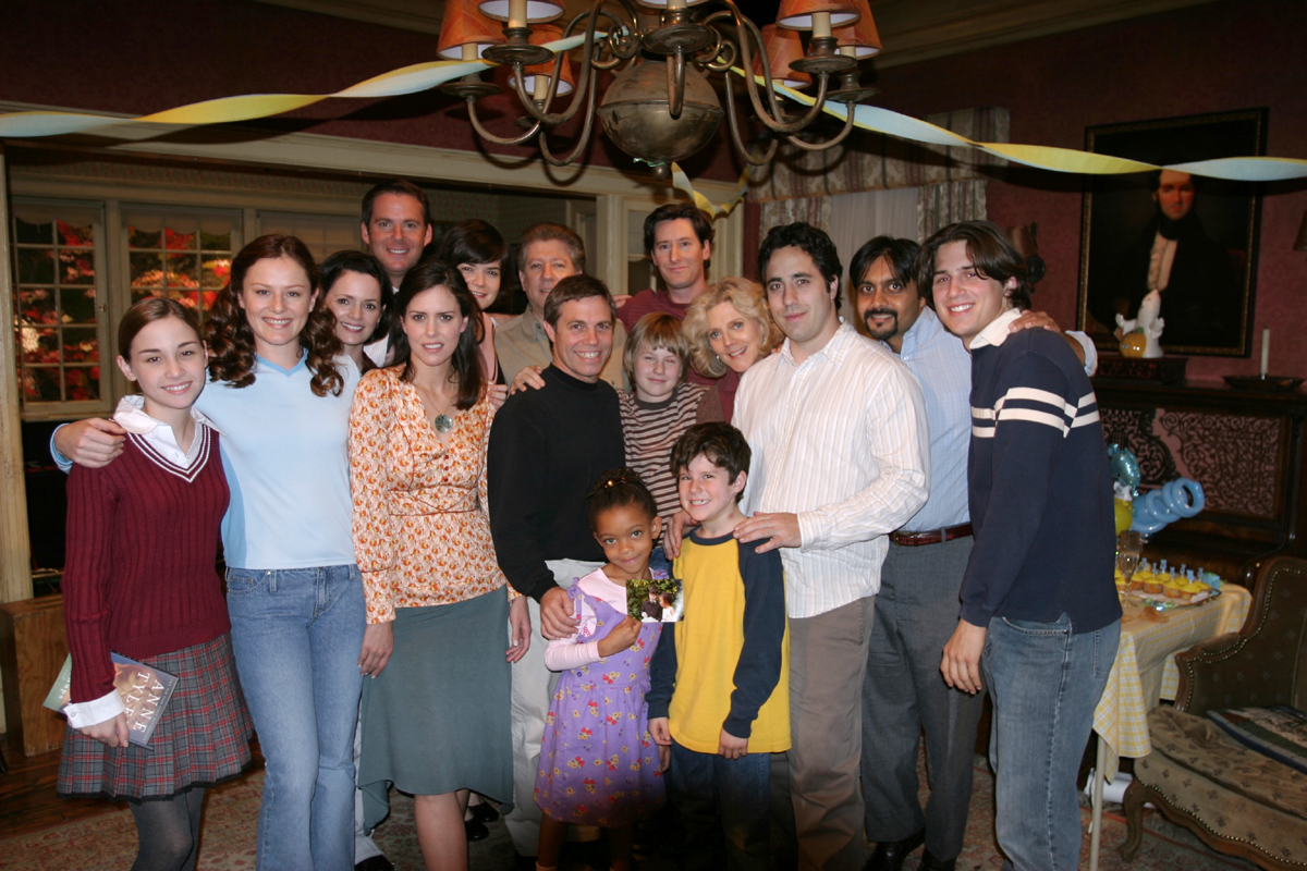 Blythe Danner, Ione Skye, Stacy Edwards, Mark Fite, Oded Gross, Blake Lindsley, Anjul Nigam, Peter Riegert, Ron Underwood, Cameron Watson, and Betsy Brandt in Back When We Were Grownups (2004)