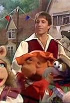 Paul Simon in The Muppet Show (1976)