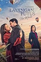 Anya Geraldine, Raihaanun, and Reza Rahadian in Layangan Putus: The Movie (2023)