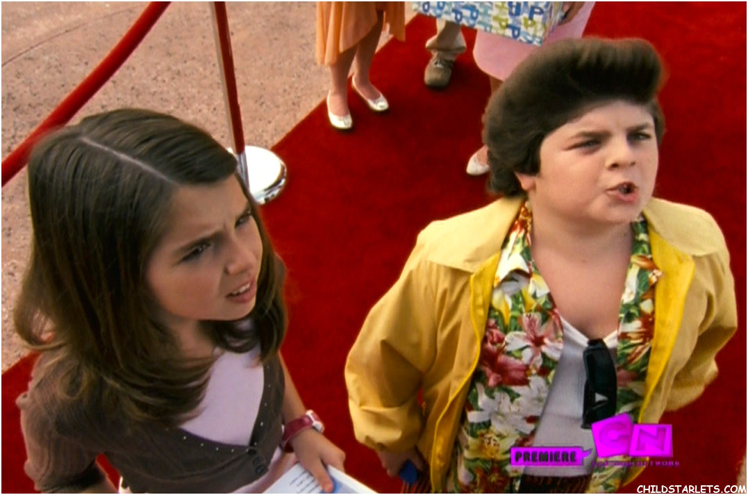 Josh Flitter and Emma Lockhart in Ace Ventura Jr. mène l'enquête (2009)