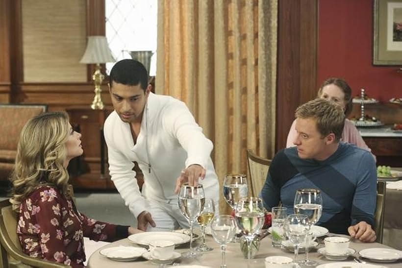 Wilmer Valderrama, Alan Tudyk, and Gillian Vigman in Suburgatory (2011)