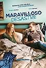 Dylan Sprouse and Virginia Gardner in Maravilloso desastre (2023)