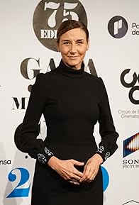 Primary photo for Mona Martínez