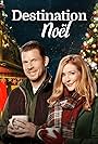 Jennifer Finnigan and Eric Mabius in Destination Noël (2018)